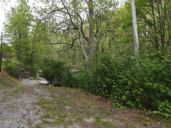 3rd image of 4116 Moneyhun Rd