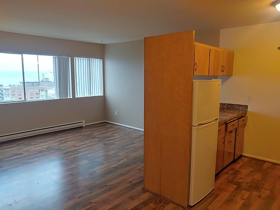 2nd image of 1000 Queen Anne Ave N APT 503