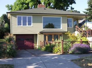 1337 Columbia St, Hood River, OR 97031