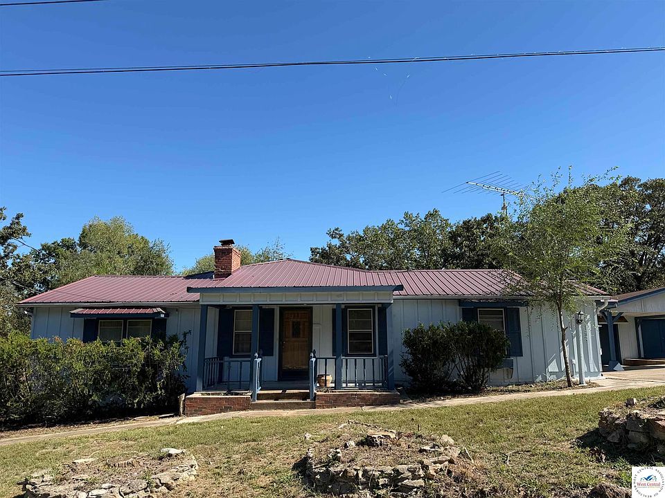 1st image of 29376 Upton St