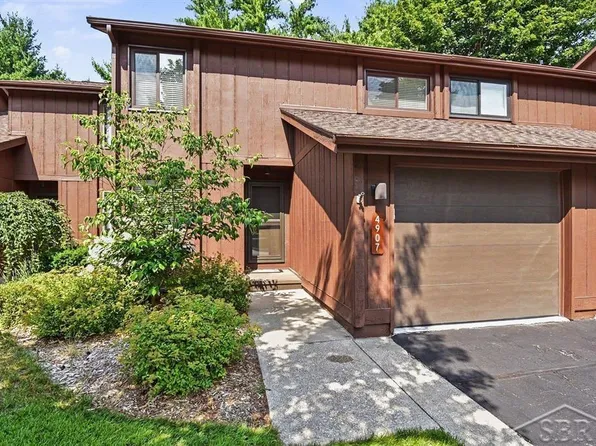 4907 Grandview Cir, Midland, MI 48640