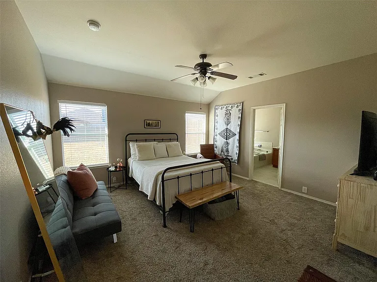 8748 Sagebrush Trl — Photo 16
