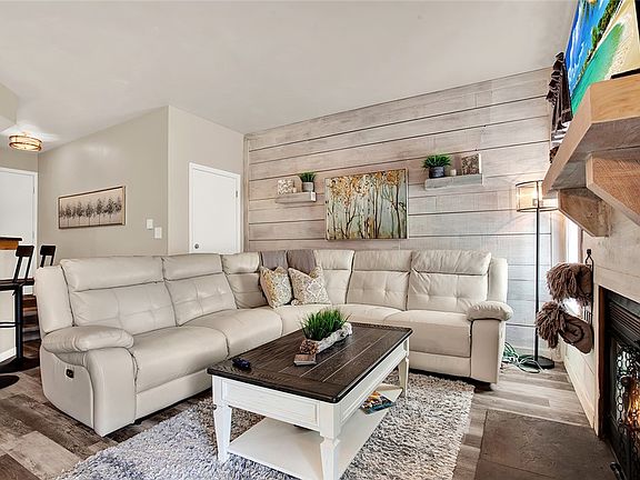 4th image of 2405 Swiss Mountain Dr