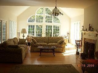 2nd image of 86 Hopkins Hill Rd