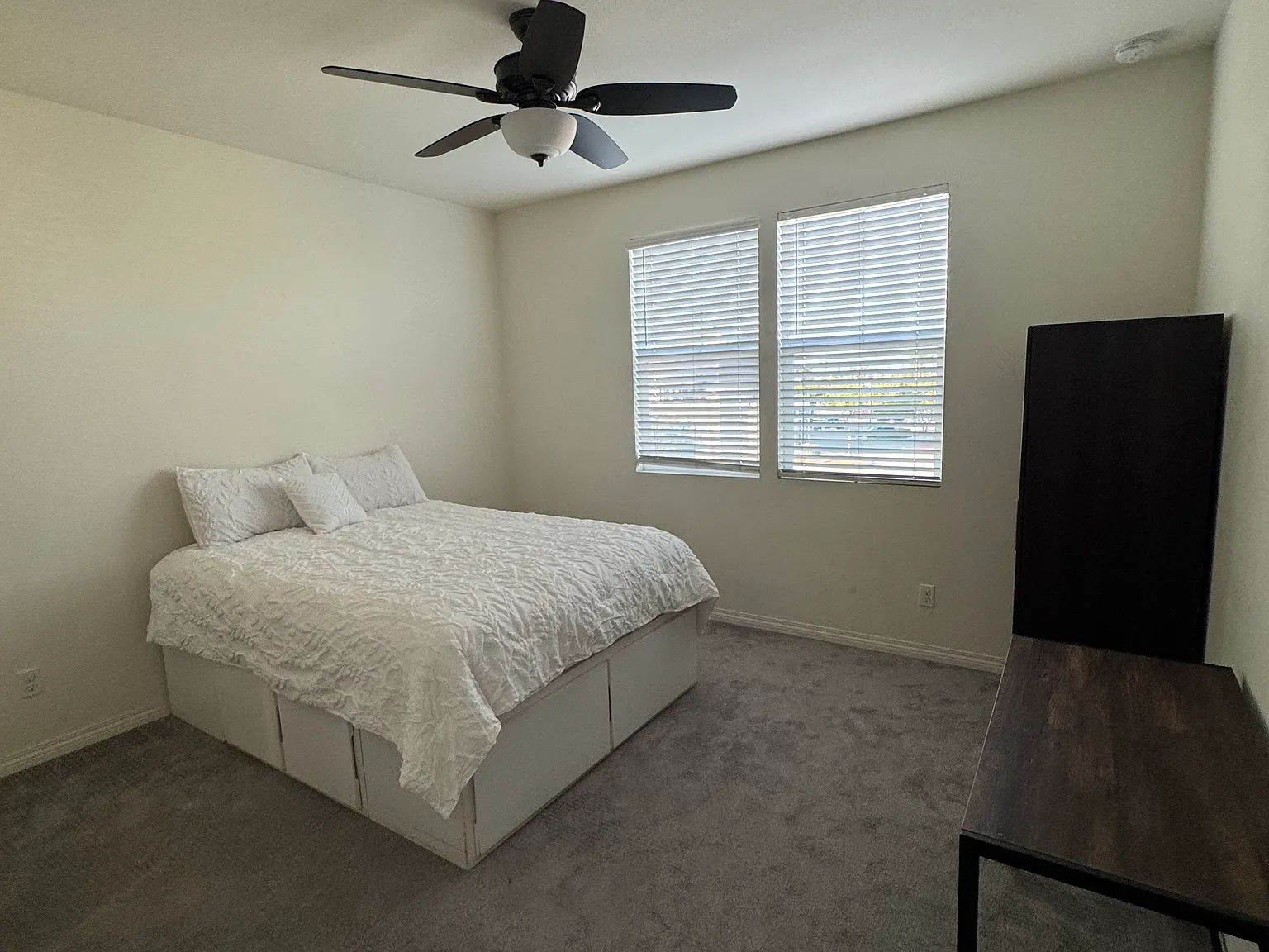 3 bed, 1485 sqft, $2,000 — Photo 4