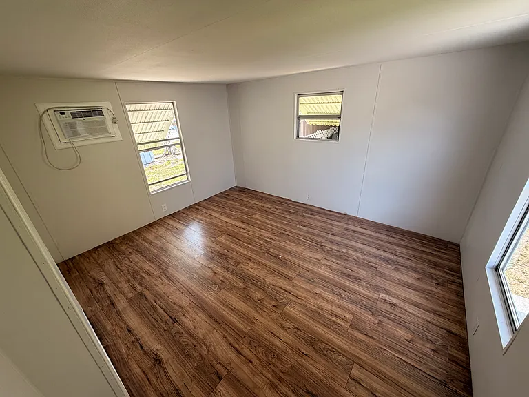 9753 Seminole Blvd #303 — Photo 8