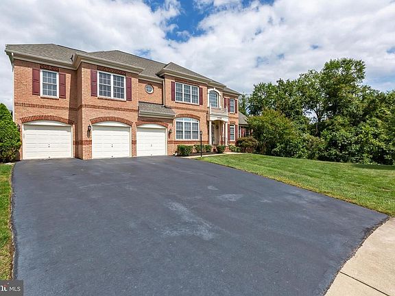 2nd image of 12500 Idlewood Park Ct