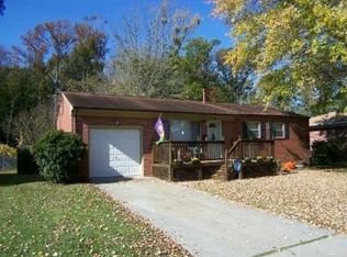40 Cornwall Ter, Hampton, VA 23666