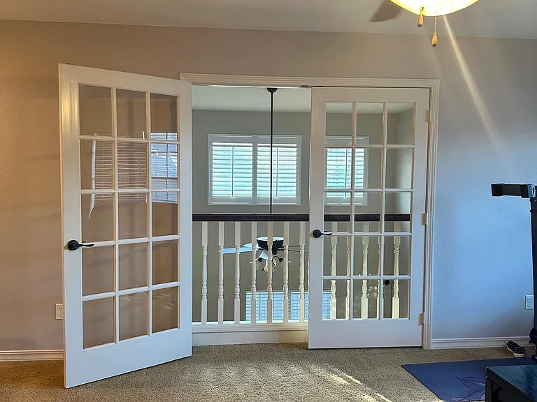200 Grey Eagle Dr — Photo 2