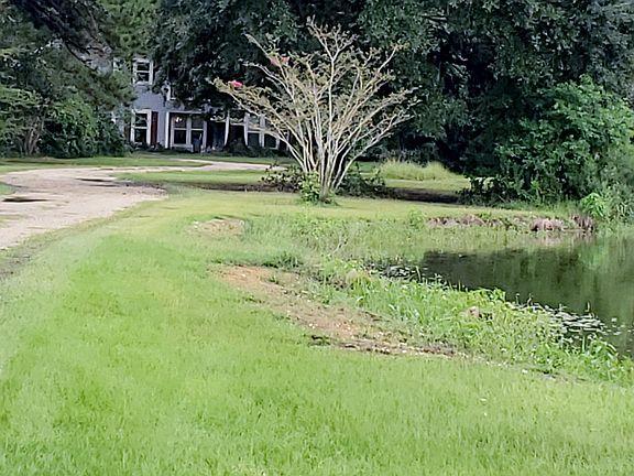 2nd image of 8488 Wildwood Dr