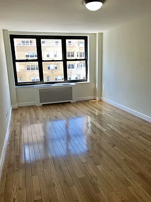 Rented by Stonehenge NYC LLC | media 1