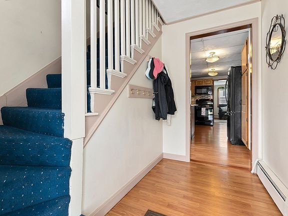 4th image of 58 Glendale Ave