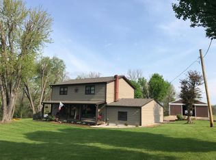 623 Country Club Hills Rd, Washington, MO 63090