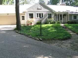 1330 Badgley Rd, Jackson, MI 49203