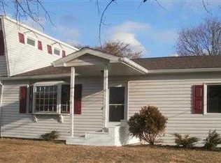 1005 Buttonwood Dr, Harrisburg, PA 17109
