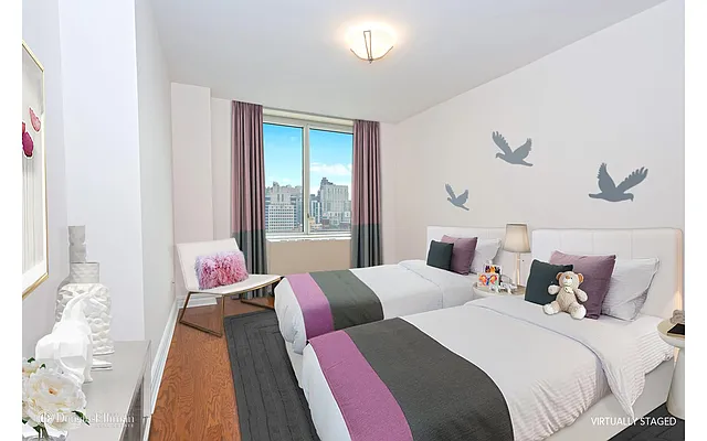 Sold by Douglas Elliman | media 18