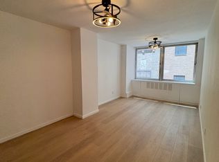 130 Water St APT 3A, New York, NY 10005