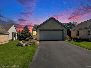 2518 High Ridge Ln SE, Grand Rapids, MI 49546