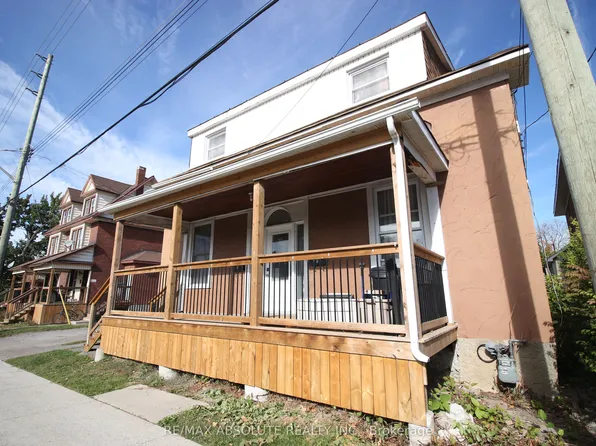 37 Raglan St N, Renfrew, ON K7V 1N7