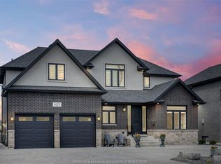 6275 Disputed Rd, Lasalle, ON N9H1X6