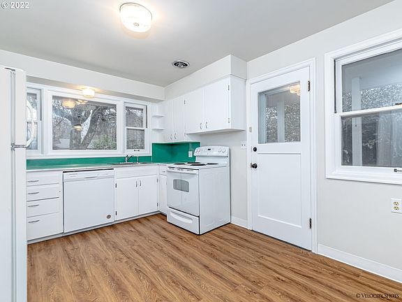 3rd image of 1204 NW 48th St
