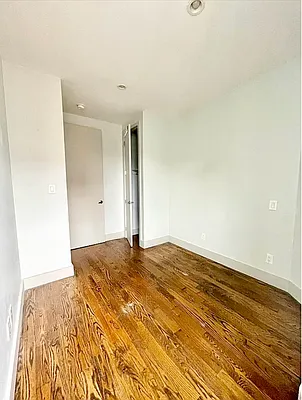 Rented by Bedford And Dean LLC | media 24