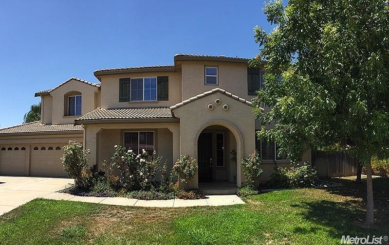 1st image of 586 Stoneygate Dr