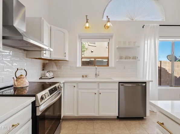 4507 E TANZANITE Lane, San Tan Valley, AZ 85143