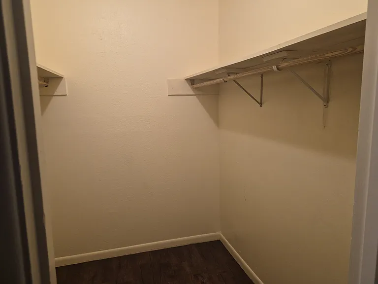 2512 Sheryl Ln — Photo 21