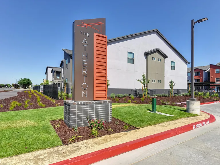 The Atherton — Photo 11