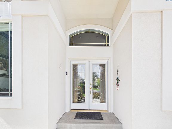 5th image of 4104 S Neel Ct