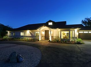 695 Quietwater, Santa Rosa, CA 95404