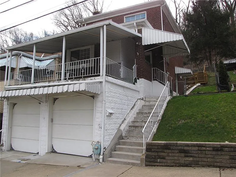704 Doyle Ave photo 1