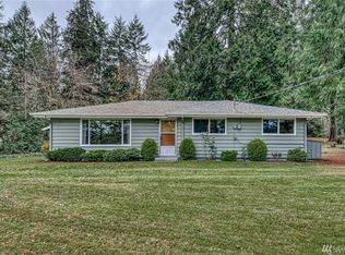 6240 Oak Bay Rd, Port Ludlow, WA 98365