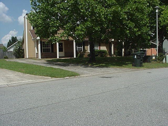 1st image of 104 Saddlehorn Dr