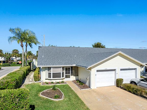 5th image of 11193 SE Sea Pines Circle