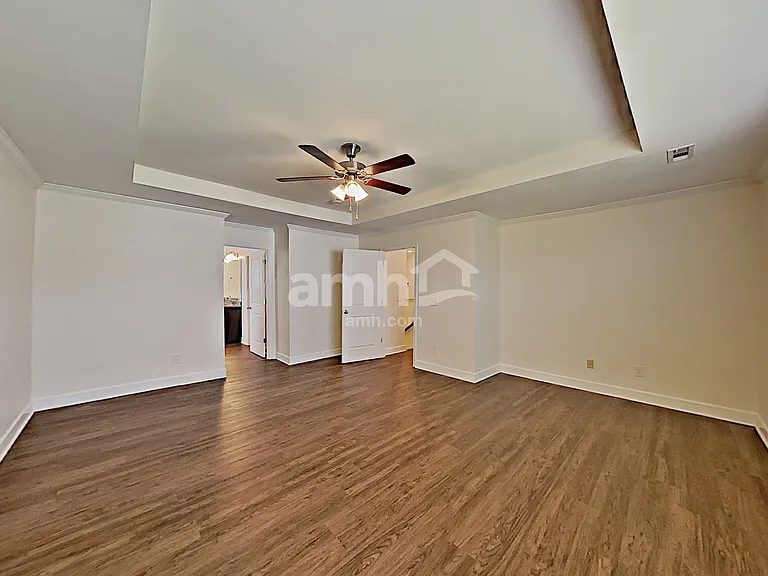 4900 Horatio Ct — Photo 11