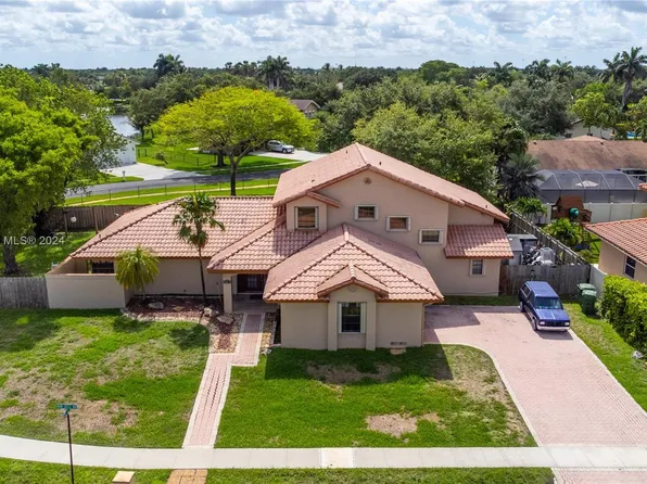 431 NW 203rd Ave, Hollywood, FL 33029