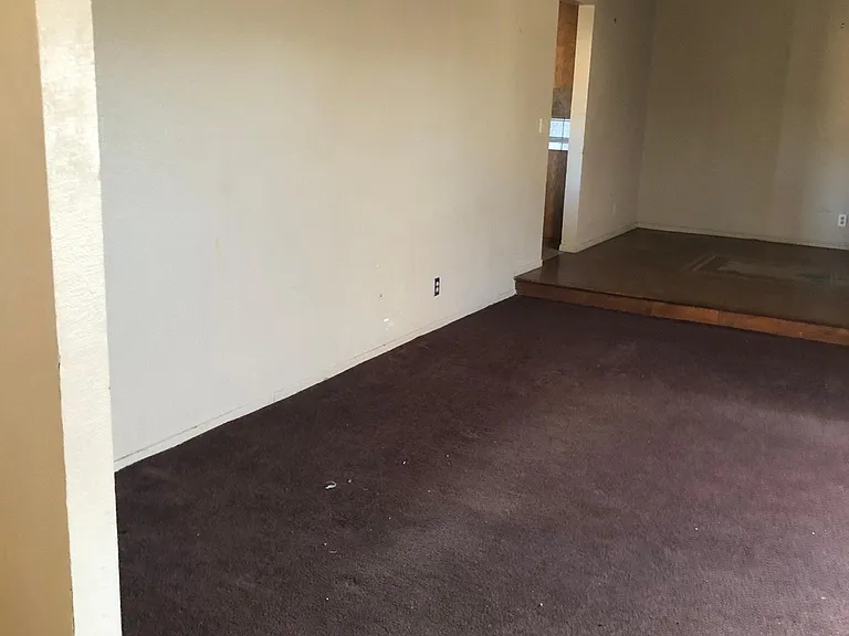 13225 Topock Rd — Photo 10