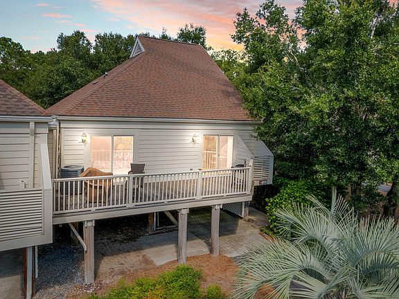 5th image of 745 Spinnaker Beachhouse Vl