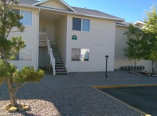 3020 Lerwick Dr #8, Rawlins, WY 82301