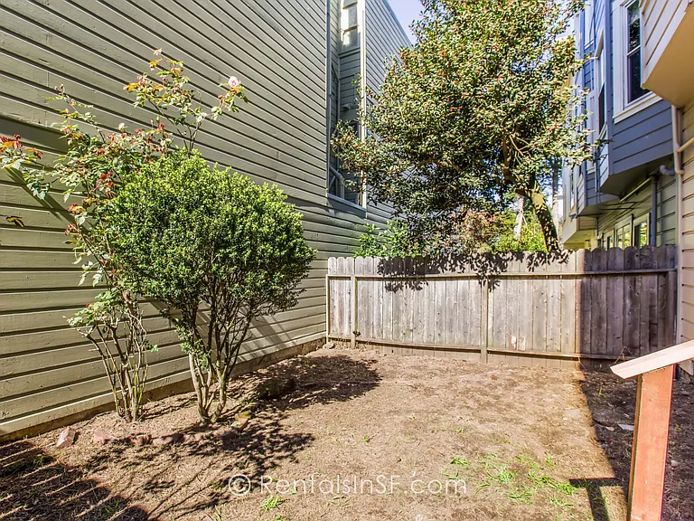 1215 2nd Ave — Photo 32