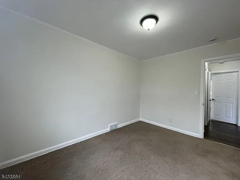 523 Columbia Ave #1 — Photo 9