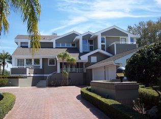 431 Saint Andrews Dr, Belleair, FL 33756