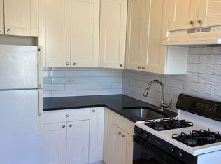 2845 E 195th St #2F, Bronx, NY 10461
