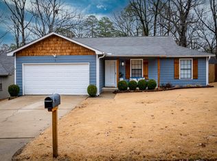 1 Cedar Ridge Ct, Little Rock, AR 72211