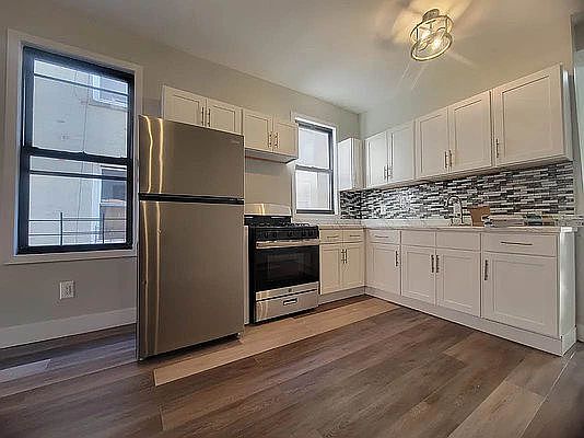 2nd image of 1148 Rogers Ave #3B