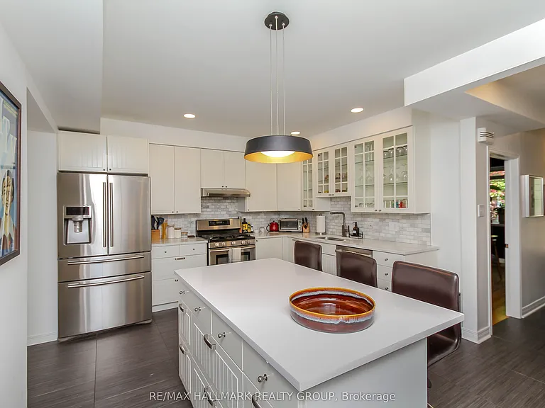 244 Greensway Ave — Photo 17