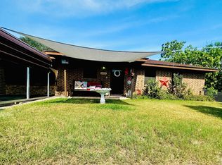 1402 Allen Rd, Goldthwaite, TX 76844