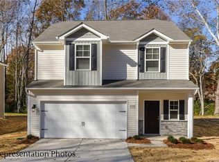 9034 Hood Rd #3, Charlotte, NC 28215